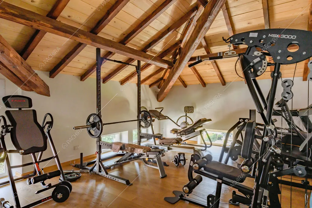 Palestra della villa Colorado, location in stile moderno a Varese