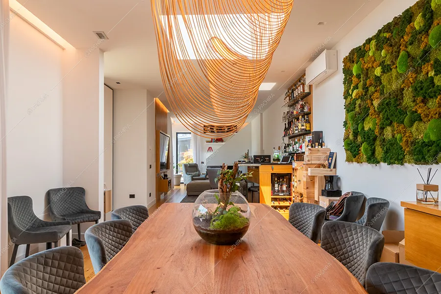 Zona living della villa Argon, location in stile moderno a Roma