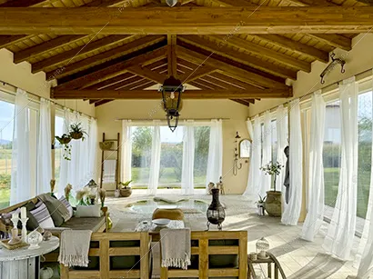 Veranda del casale Celebes, location in stile rustico a Bologna