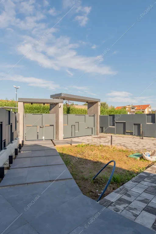 Esterni della villa Warta, location in stile contemporaneo a Monza
