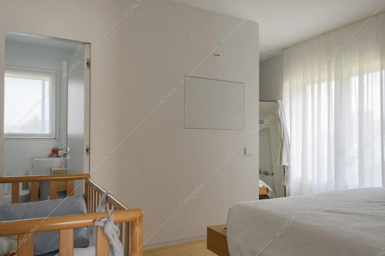 Bagno all'interno della camera da letto matrimoniale