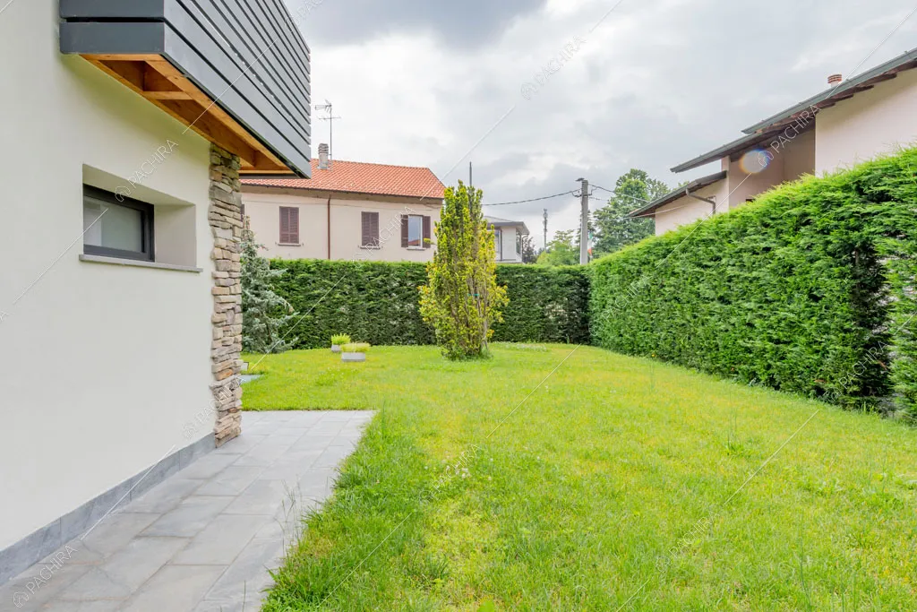 Giardino della villa Galena, location in stile contemporaneo a Monza