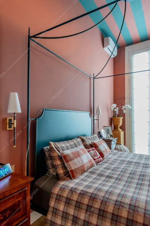 Camera da letto dell'appartamento Don, location in stile contemporaneo a Milano