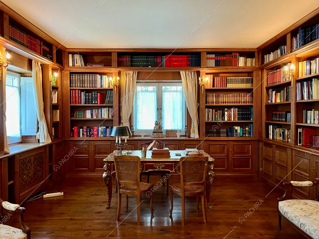 Studio della dimora storica Citera, location in stile classico a Roma