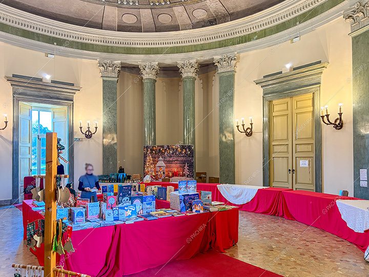 Salone della dimora storica Ande, location in stile classico a Monza