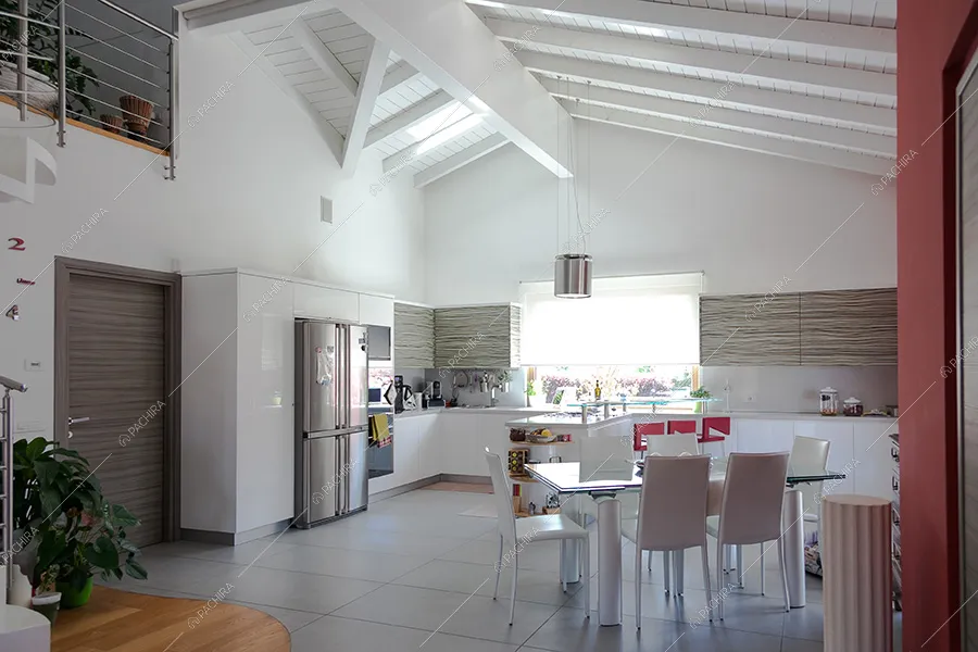 Cucina della villa Filesia, location in stile contemporaneo a Lecco