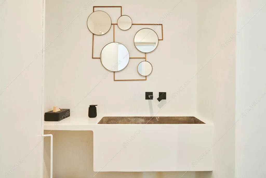 Bagno del loft Manaslu, location in stile minimal a Roma
