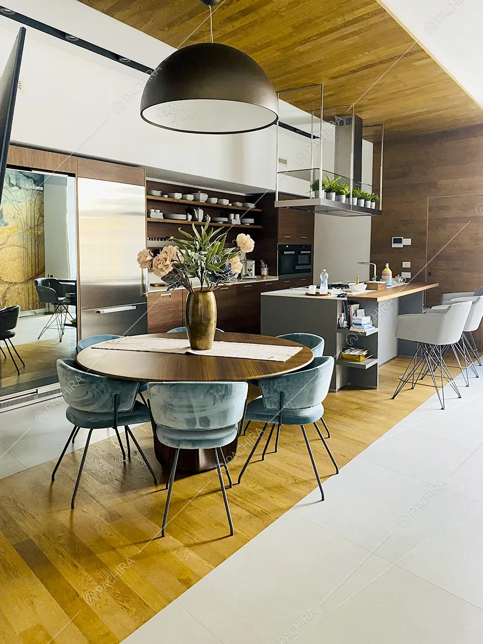 Cucina dell'appartamento Carnelian, location in stile contemporaneo a Caserta