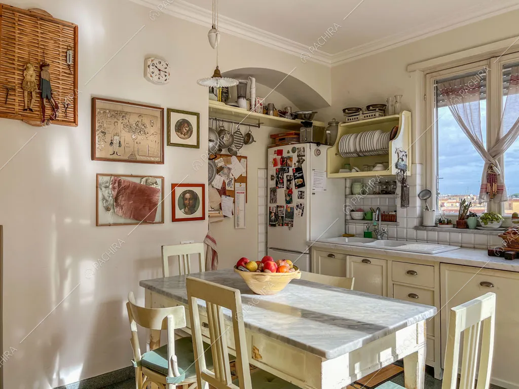 Cucina dell'appartamento Kuban, location in stile moderno a Roma
