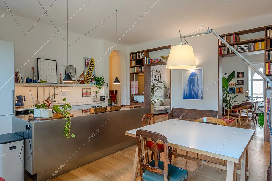 Cucina dell'appartamento moderno Coleo, location per shooting a Milano