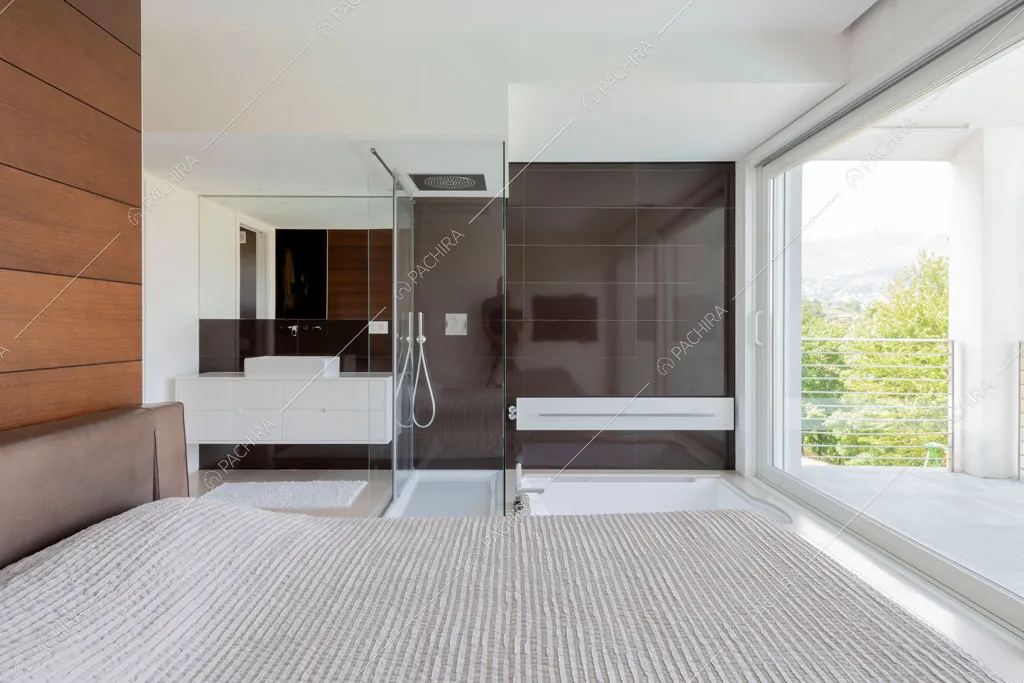 Camera da letto della villa Coral, location in stile contemporaneo a Como