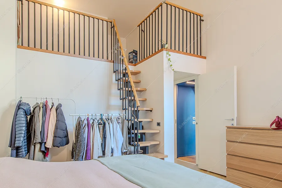 Camera da letto dell'appartamento Tonga, location in stile moderno a Milano