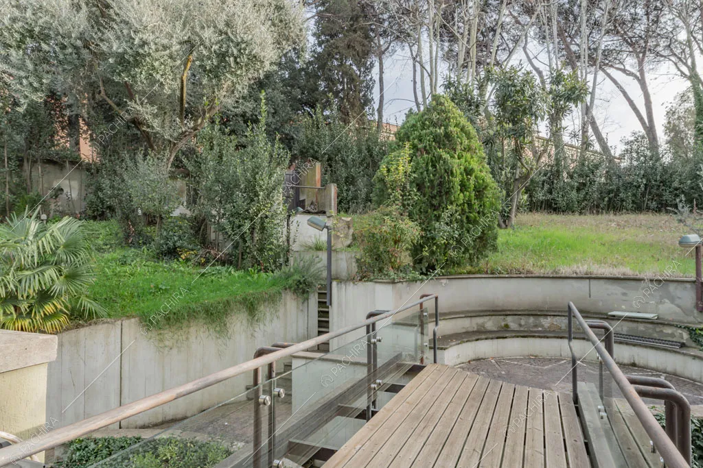 Ponticello della villa China, location in stile contemporaneo a Roma