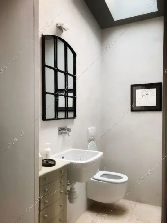 Bagno della villa Giba, location in stile moderno a Latina
