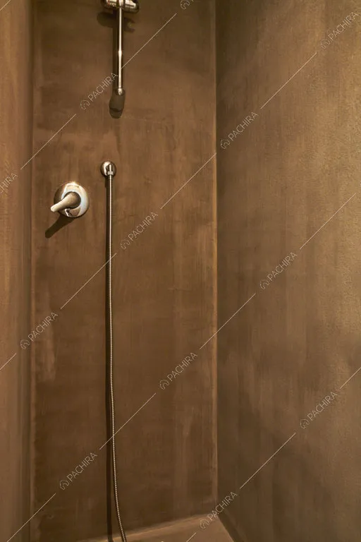 Doccia del loft Manaslu, location in stile minimal a Roma
