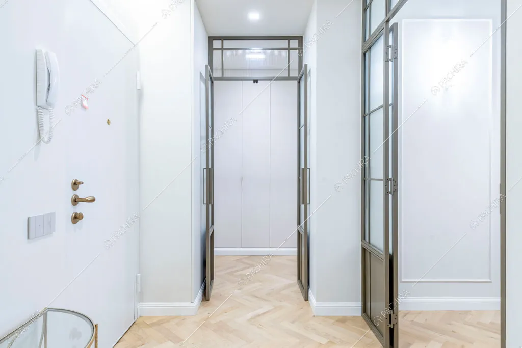 Atrio dell'appartamento Capsico, location in stile contemporaneo a Milano