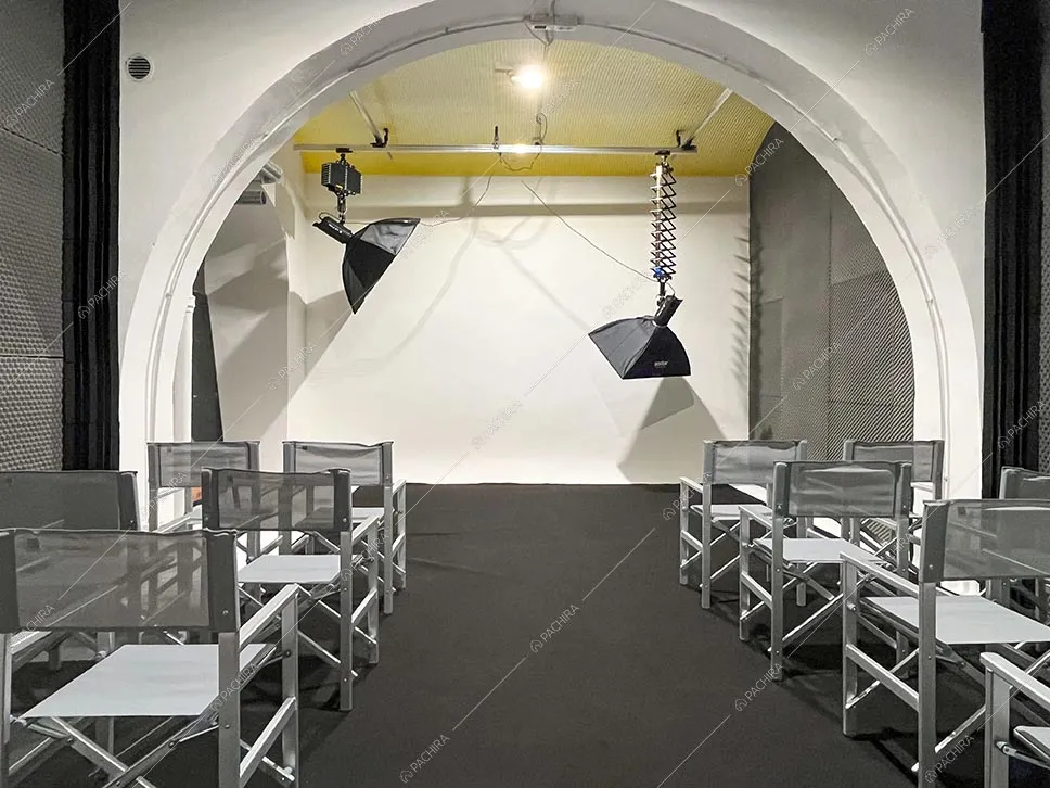 Salone del teatro di posa Erebus, location in stile contemporaneo a Roma
