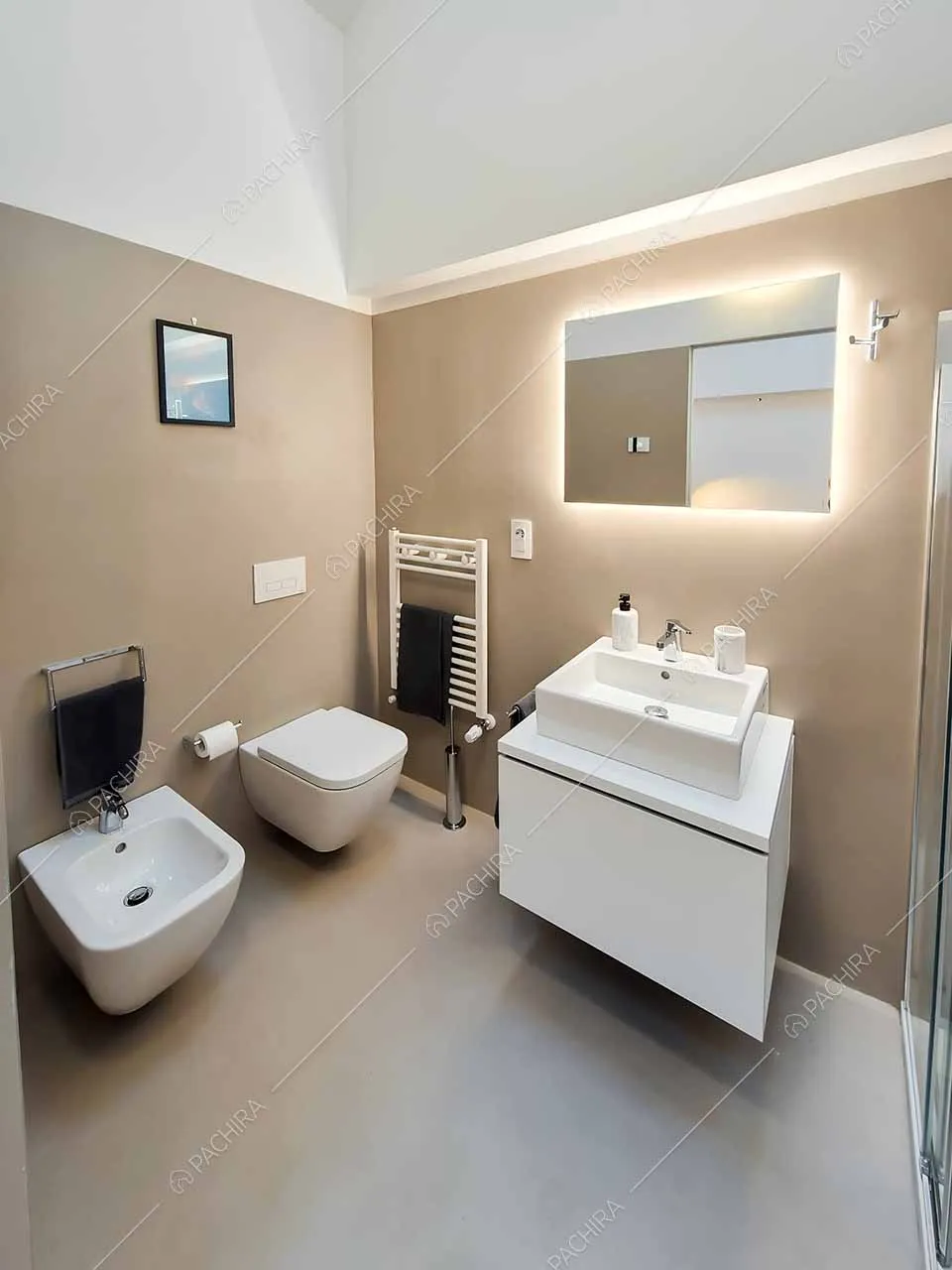 Bagno della location Drina, loft in stile moderno a Milano
