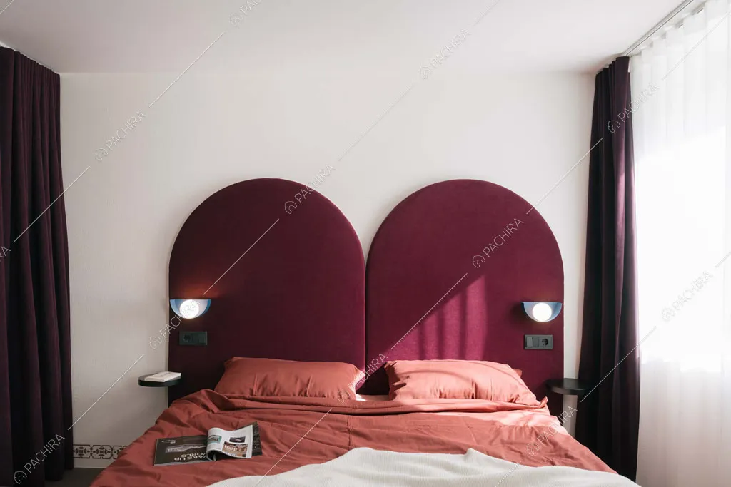 Camera da letto della villa Botnia, location in stile contemporaneo a Bolzano