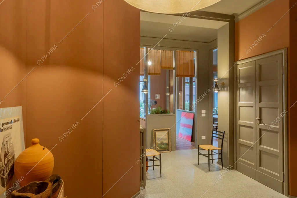 Atrio dell'appartamento Indo, location in stile contemporaneo a Milano