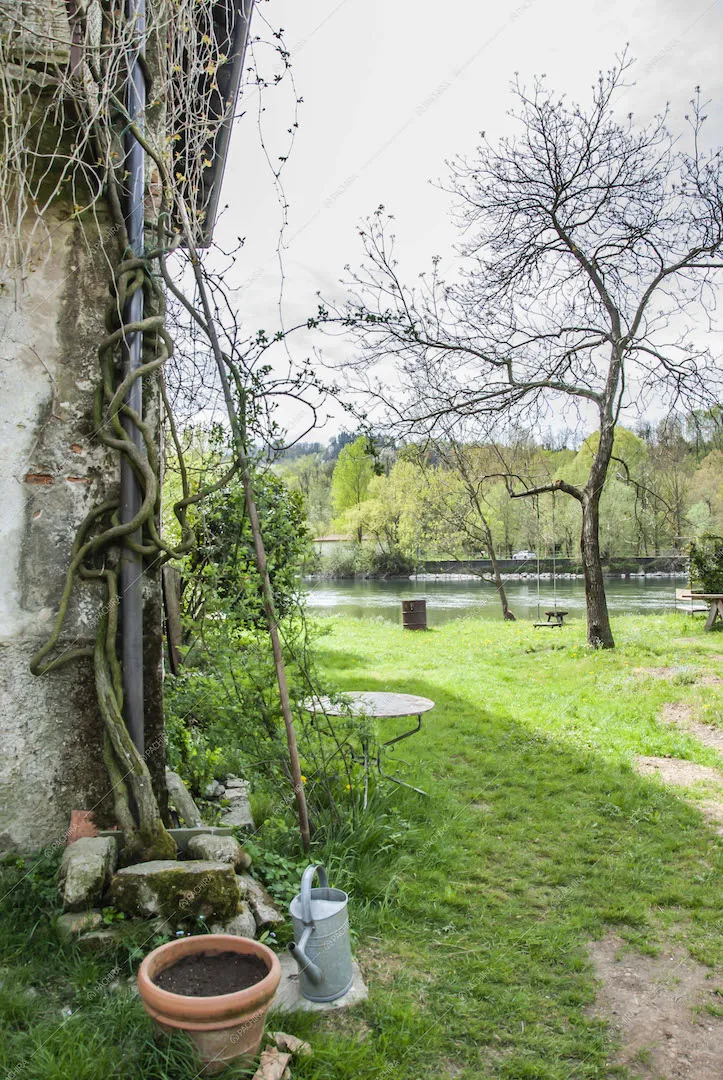 Giardino sul fiume