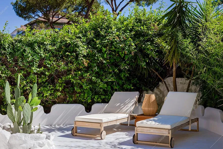 Esterni dell'appartamento Pansy, location moderna per shooting a Roma
