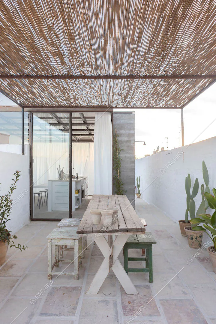 Veranda dell'appartamento Polond, location moderna per shooting a Lecce