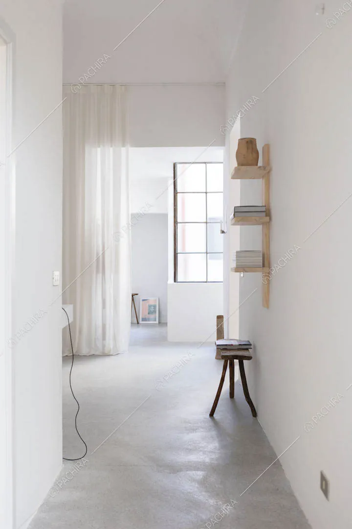 Corridoio dell'appartamento Polond, location moderna per shooting a Lecce