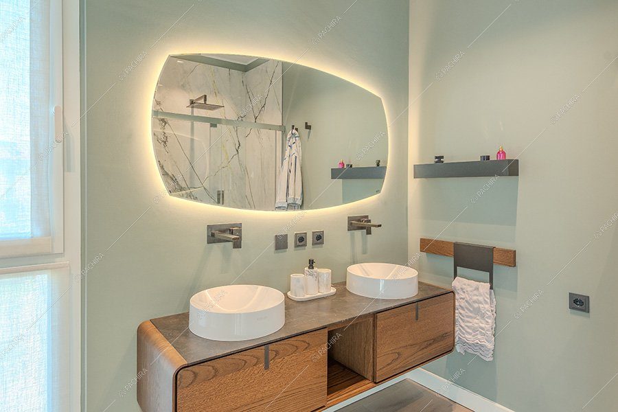 Bagno dell'appartamento Miele, location moderna per shooting a Milano