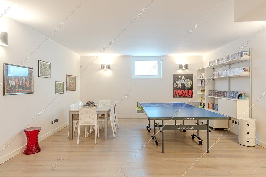 Sala del loft Favo, location contemporanea per shooting a Milano
