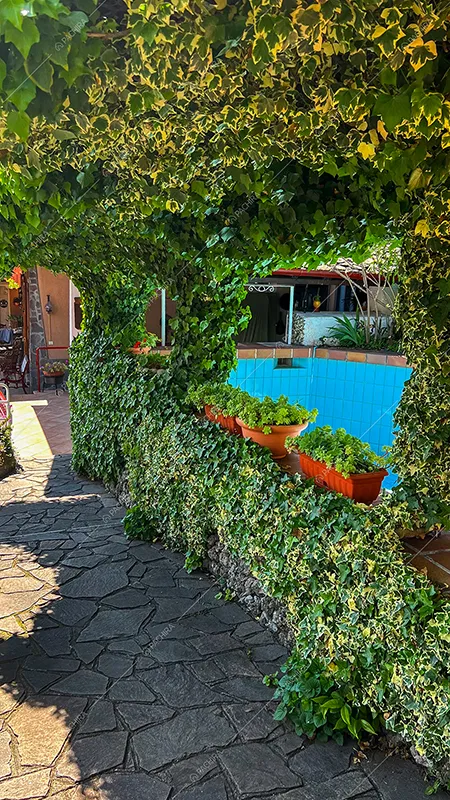 Vialetto della villa Actina, location in stile rustico a Como
