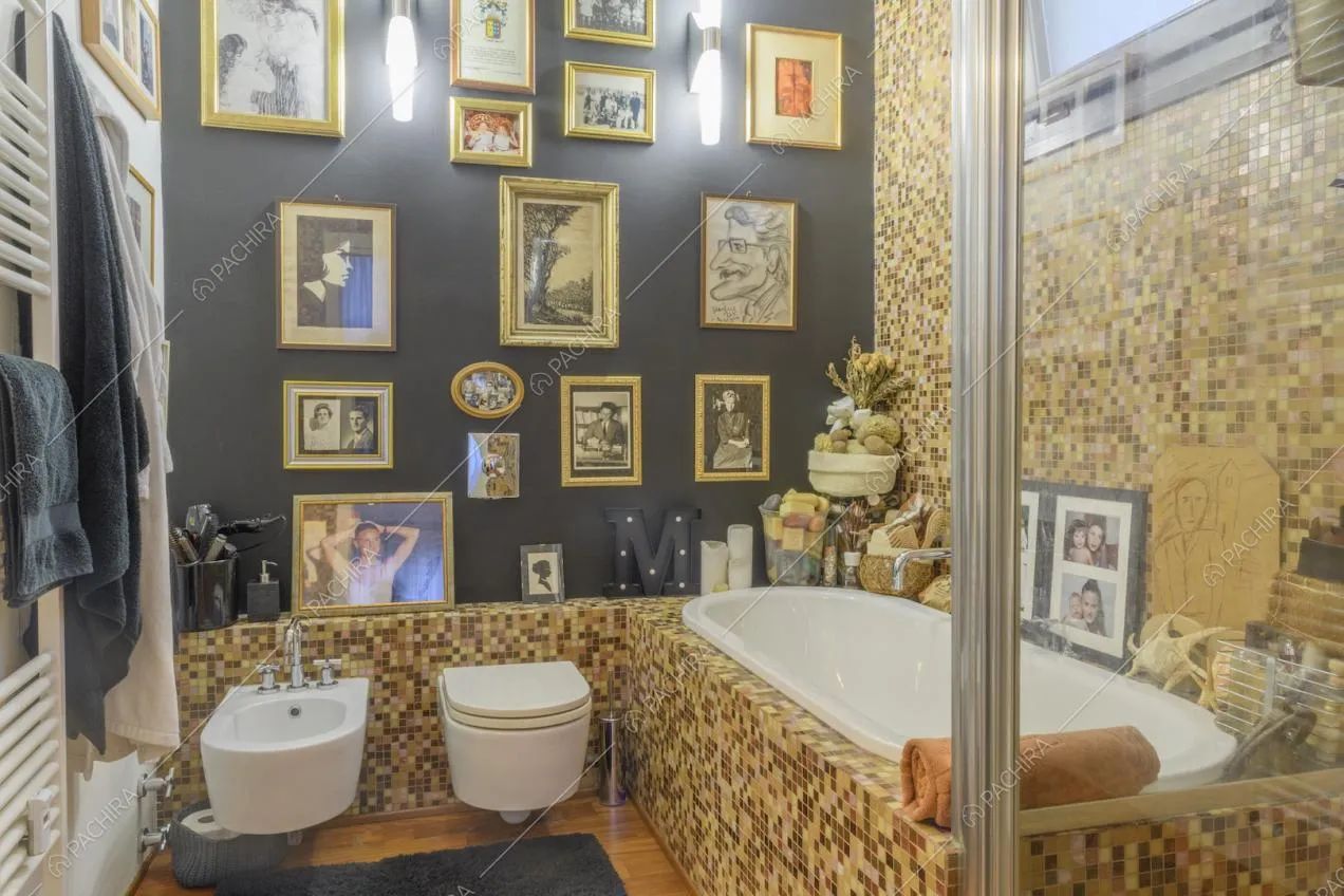 Bagno in stile eclettico contemporaneo