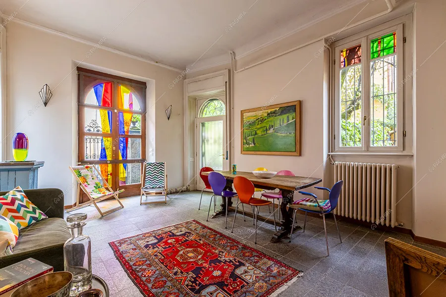 Sala da pranzo della villa Laptev, location in stile eclettico a Varese