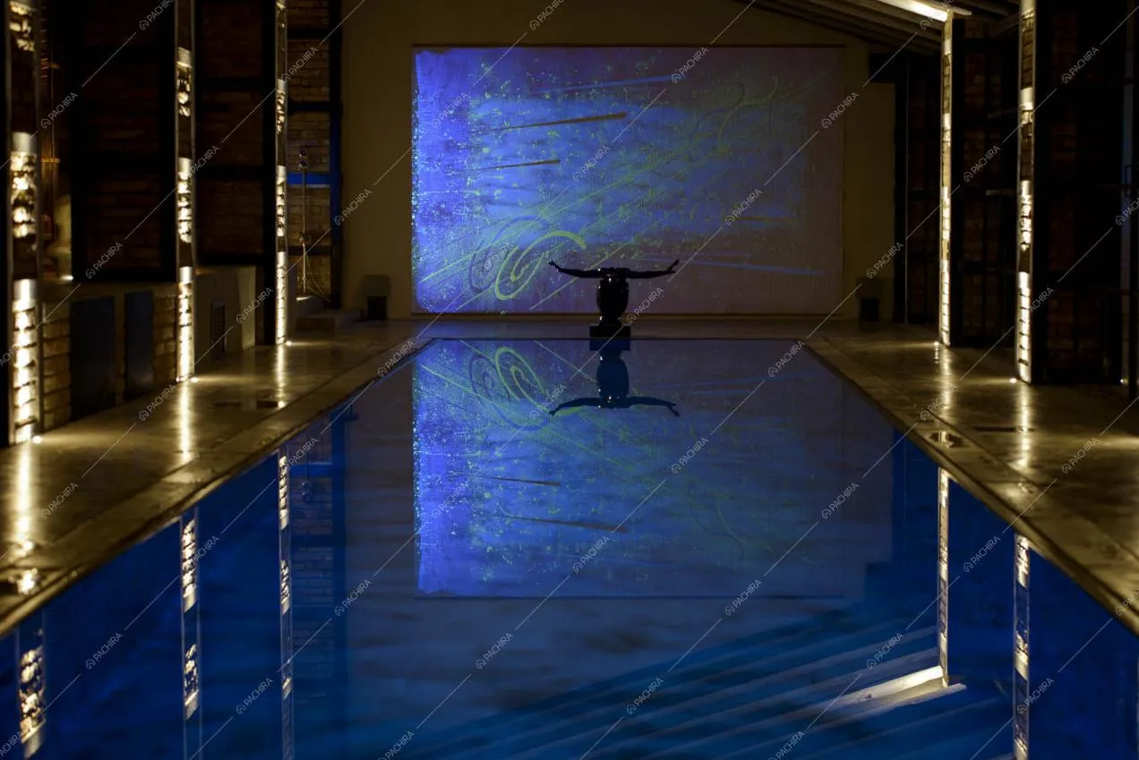 La romantica piscina della Location Sedano