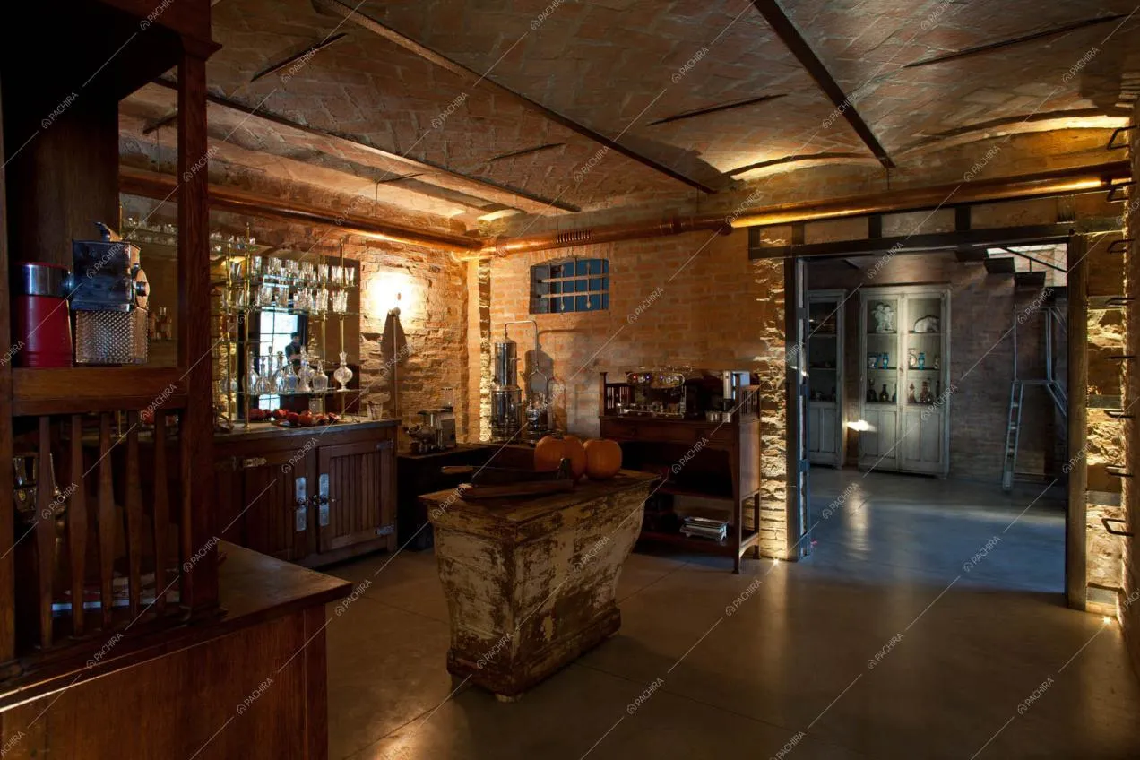 Una stanza in stile industrial chic