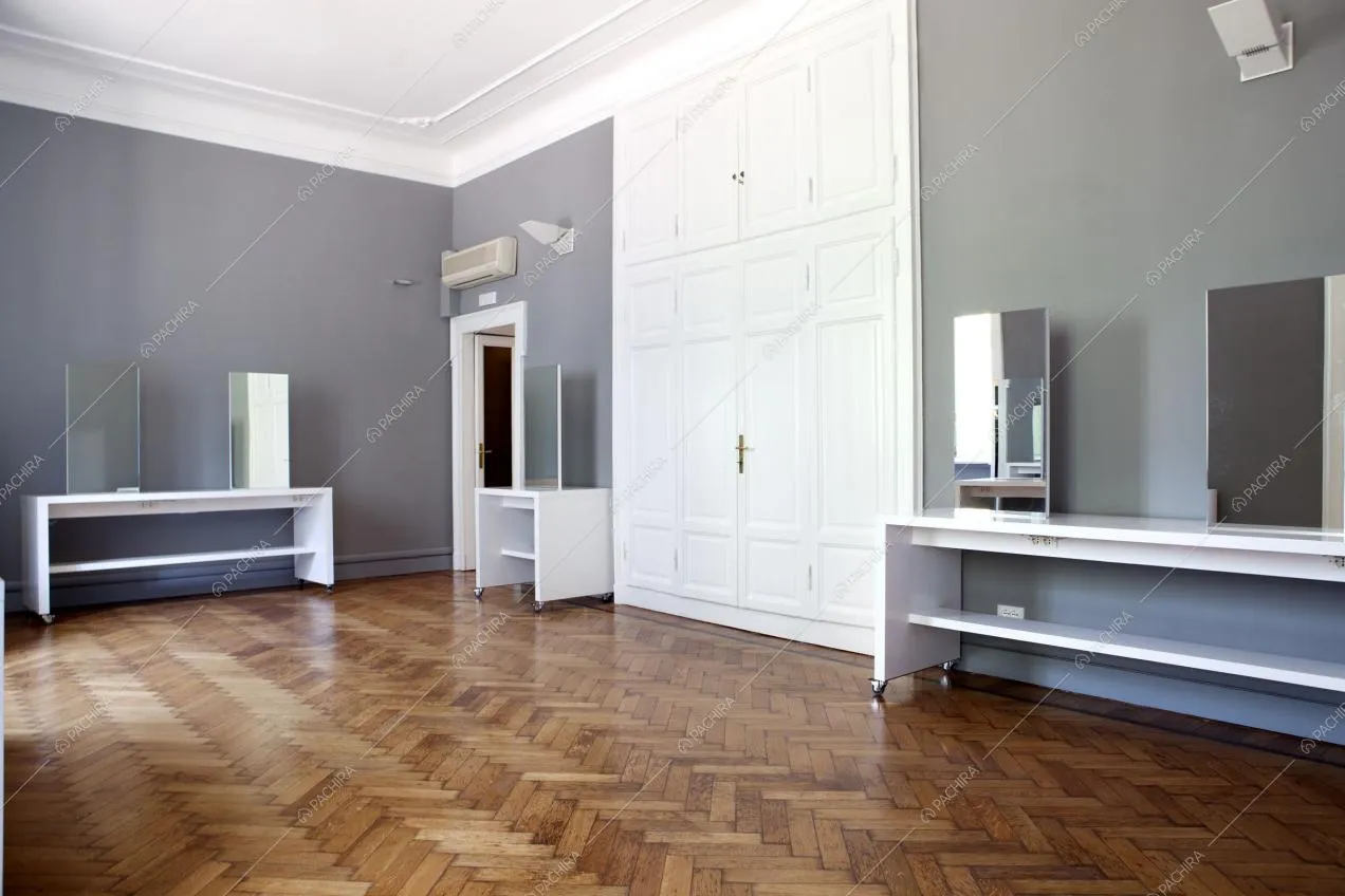 Pavimento in parquet a spina di pesce