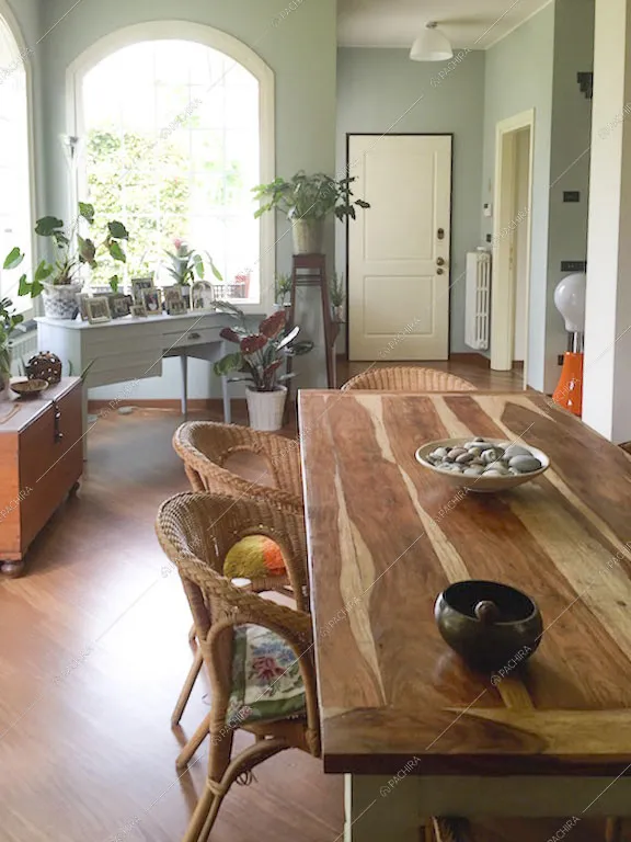 Tavolo da pranzo vista ingresso