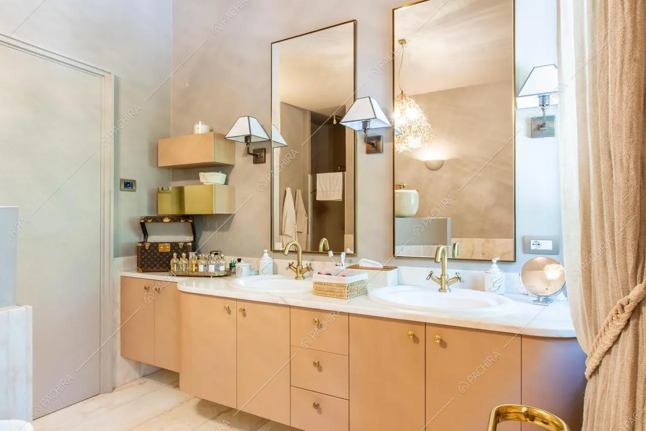 Bagno della villa Azara, location in stile classico a Milano