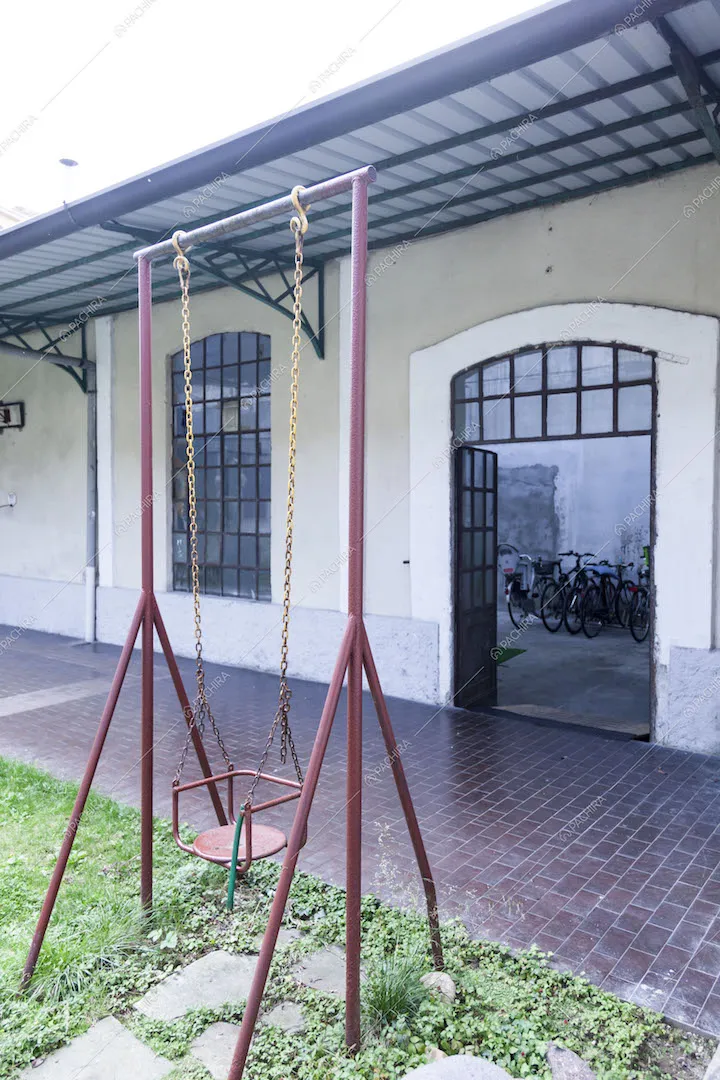 Ingresso nel garage in stile industriale 