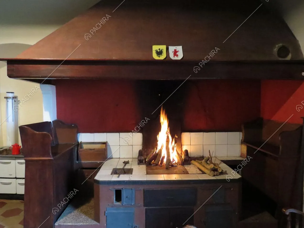 Antica stufa a legna
