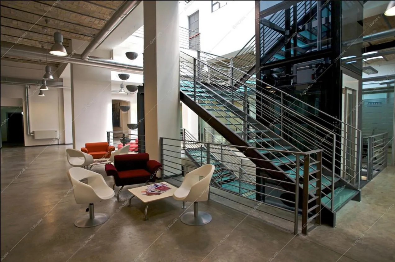 Location Brassia espositivo Roma 10