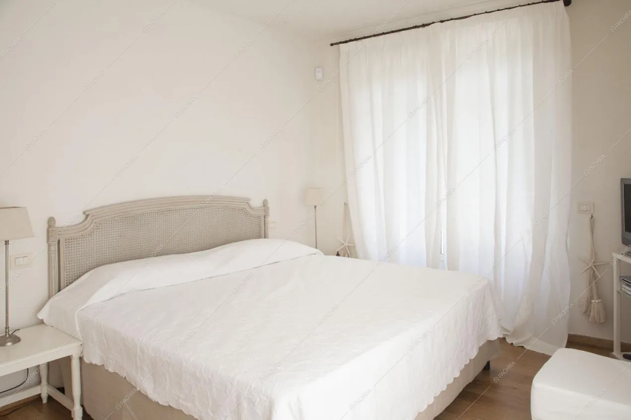 Camera da letto matrimoniale, pavimento in parquet
