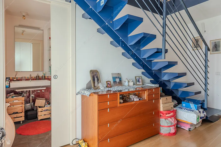 Bagno della villa Malachite, location in stile moderno a Milano