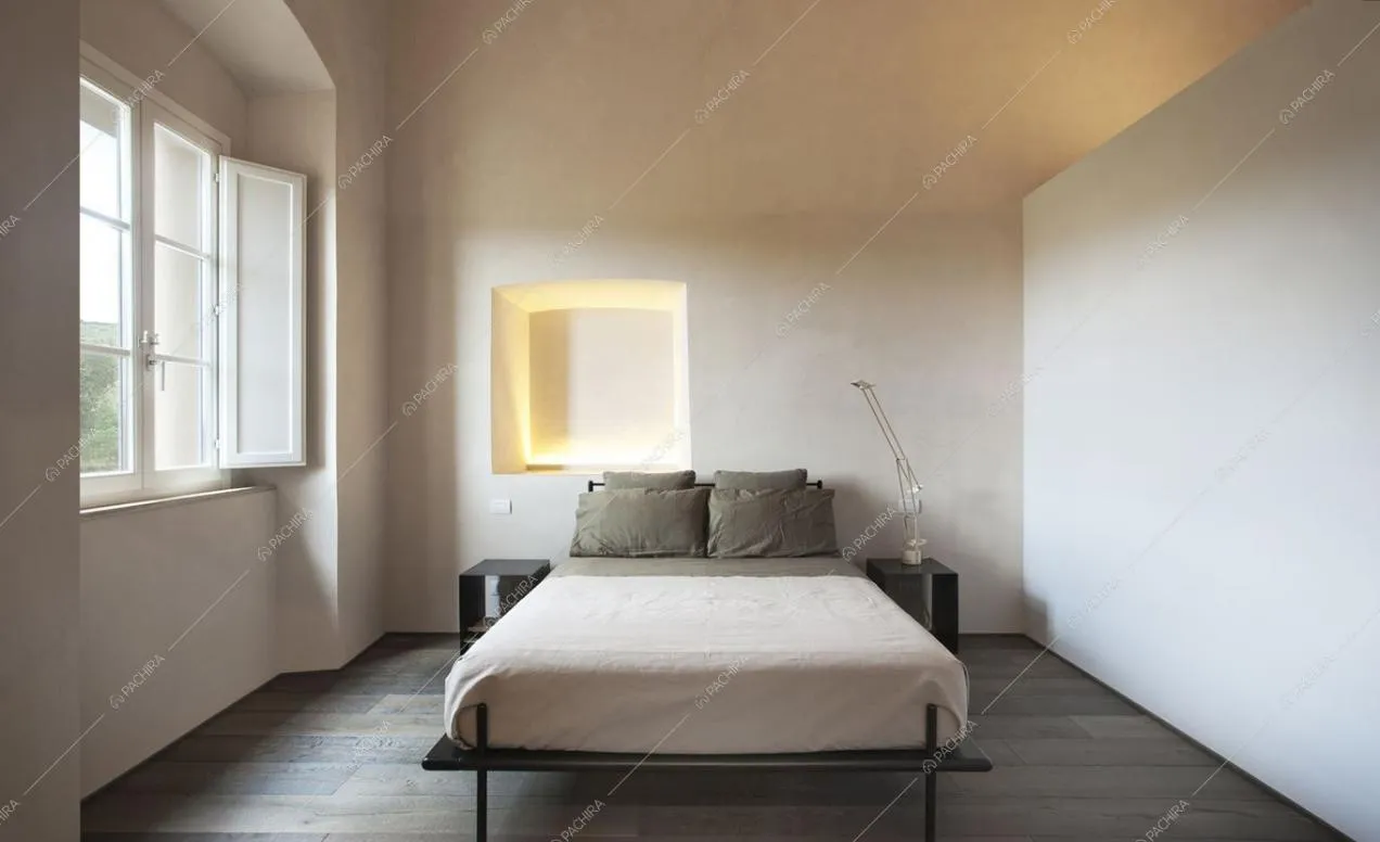 Camera da letto con colori chiari