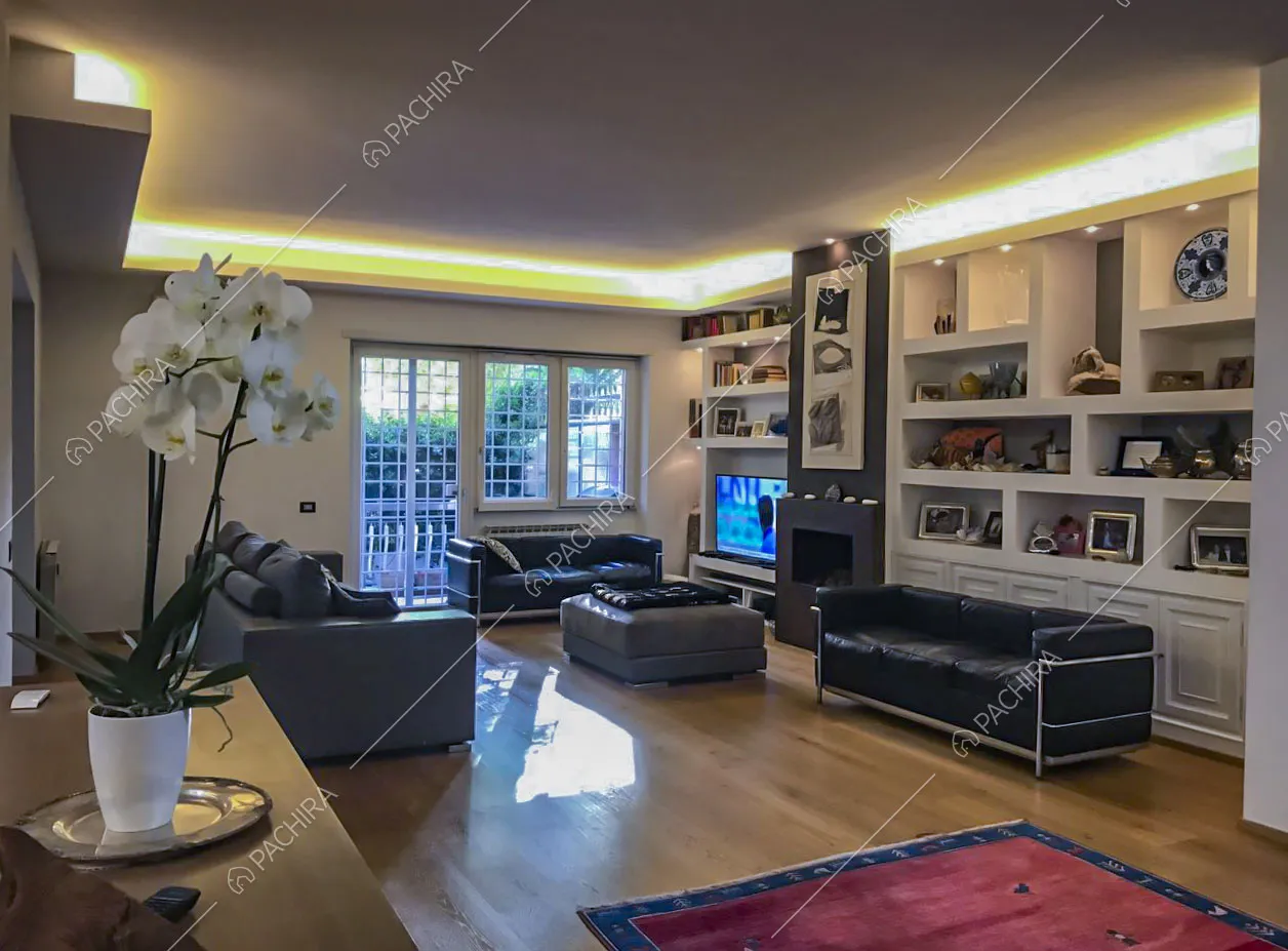 Tre divani nella zona living