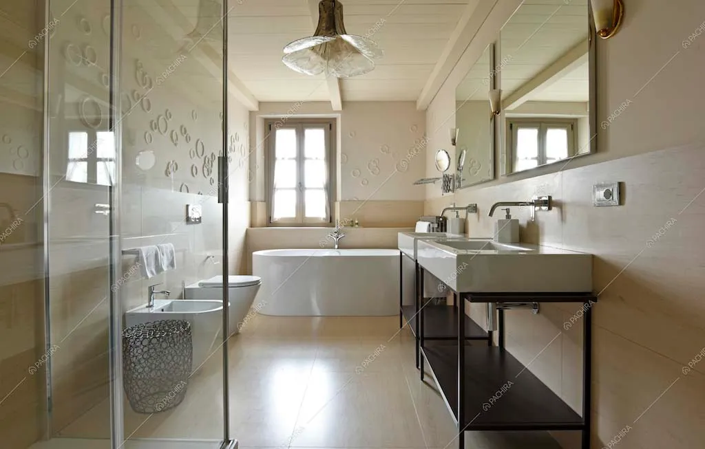 Bagno moderno color crema
