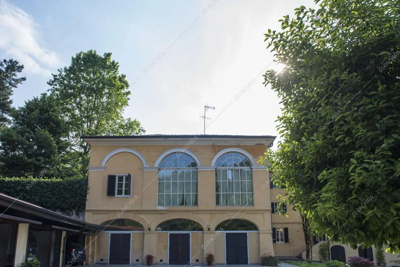 Parcheggio della Location Salicornia con archi