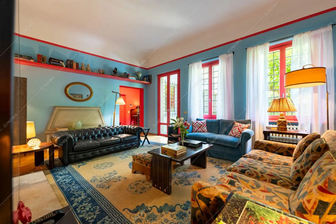 Salotto della villa Gombo, location in stile moderno a Firenze