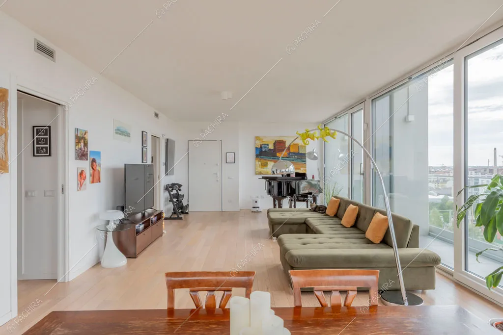 Zona living dell'appartamento Tobol, location in stile contemporaneo a Milano