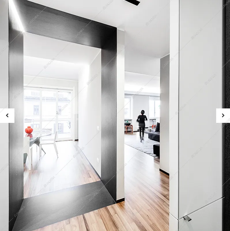 Ingresso nella sala da pranzo e scorcio sulla zona living